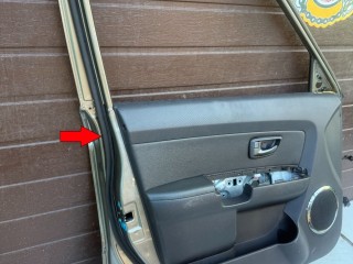 Уплотнительная резинка вокруг двери, ориг. номер 821302K001, Kia Soul I 2008-2011