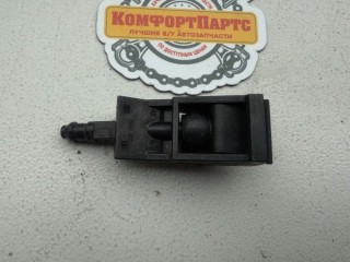 Форсунка омывателя лобового стекла, ориг. номер 6E0955985B, 6E0955986B, Skoda Rapid I 2012-2017