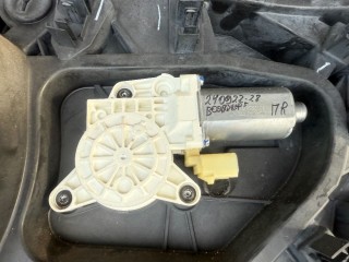 Стеклоподъемник двери электрический, ориг. номер 68030654AA, 68030660AA, Chrysler Grand Voyager V 2007-2010