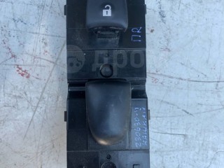 Кнопка стеклоподъемника, ориг. номер 254114BA0A, Nissan Qashqai II