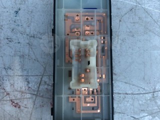 Кнопка стеклоподъемника, ориг. номер 254114BA0A, Nissan Qashqai II