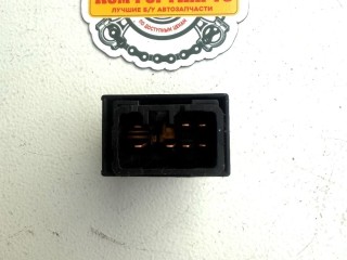 Кнопка стеклоподъемника, ориг. номер 935782D000, 935802G000D1, 935802G000S8, Kia Magentis II 2005-2008