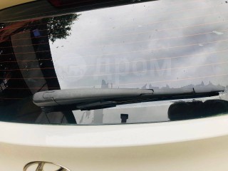 Поводок стеклоочистителя заднего Hyundai ix35 I 2009-2013, левый руль, 988111H000