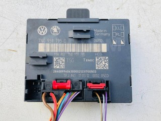 Блок комфорта двери, ориг. номер 7N0959795D, Skoda Superb II 2008-2013