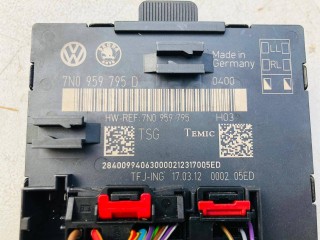 Блок комфорта двери, ориг. номер 7N0959795D, Skoda Superb II 2008-2013