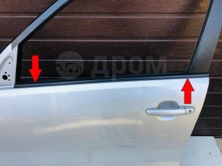 Молдинг под опускное стекло внешний, ориг. номер 8382165J00, Suzuki Grand Vitara II 2005-2008