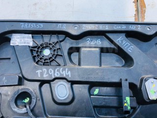 Стеклоподъемник двери электрический, ориг. номер 96340A2000, 82450A2710, Kia Ceed JD 2012-2015