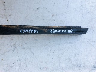 Молдинг под опускное стекло внешний, ориг. номер 3T0837476A, 3T0837478A, Skoda Superb II 2008-2013
