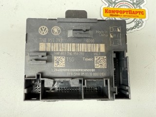 Блок комфорта двери Skoda Superb II 2008-2013, 7N0959792