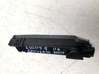 Уплотнительная резинка двери под форточку, ориг. номер 6819242010, Toyota RAV4 V 2018-2026