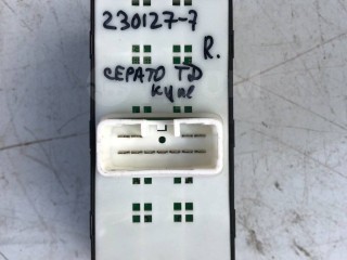 Кнопка стеклоподъемника, ориг. номер 935751M710, Kia Cerato II 2009-2013