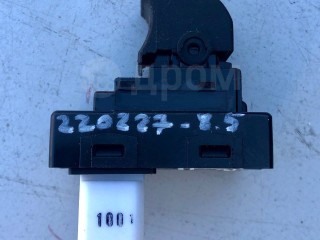 Кнопка стеклоподъемника, ориг. номер 935751H100, Kia Ceed ED 2006-2010