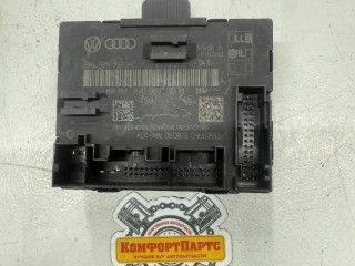Блок комфорта двери, ориг. номер 8X0959792H, Skoda Superb II 2008-2013