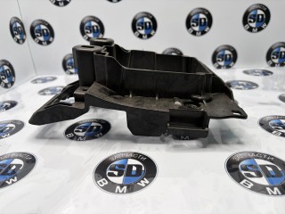 Кронштейн центральной консоли, ориг. номер 51169206677, BMW 5 F10/F11 2009-2013