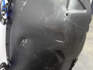 подкрылок передний левый, ориг. номер 51717136679, 7136679, BMW 7 E65/E66 2001-2005