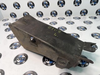 воздуховод левый, ориг. номер 51747200797, 7200797, BMW 5 F10/F11 2009-2013
