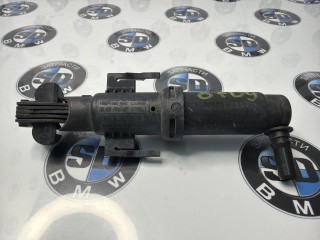 форсунка омывателя правая, BMW 5 F10/F11 2009-2013