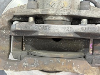 комплект тормозов (диски и суппорта), BMW 7 F01/F02 2008-2012