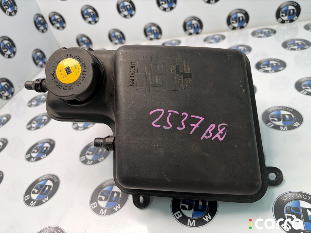 17137508008, 17137647713, 7647713, 17137543003, 17138600275, 17130409581, 17137508007, 17130152372, 8600275, 7543003, 0409581, 7508007, 0152372 бачок расширительный BMW 7 E65/E66 [рестайлинг] 2008г. - фото №1