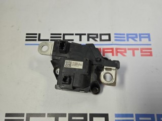 контактор высоковольтной батареи, ориг. номер TPNP1089334-02-J, Tesla Model 3 2017-2021