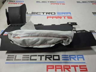 Подушка безопасности коленная, ориг. номер P107782500E, Tesla Model 3 рест