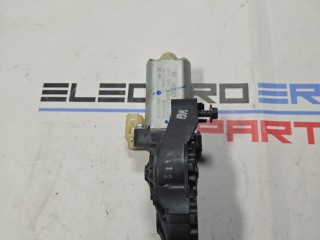 моторчик регулировки сиденья, ориг. номер 1079773-00-3, Tesla Model 3 рест