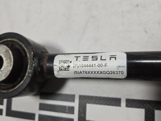 рычаг задний продольный, ориг. номер 1044441-00-F, Tesla Model 3 рест