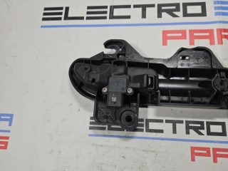 ручка наружная двери, ориг. номер 1528114-00-D, Tesla Model 3 рест
