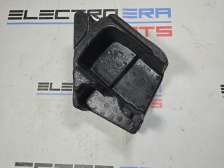 Обшивка крышки багажника, ориг. номер 1133020-00-D, Tesla Model 3 рест