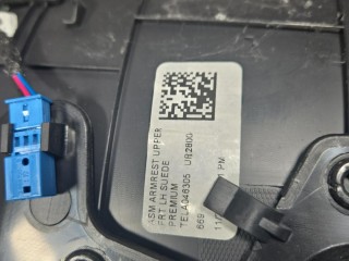 обшивка двери передней левой, ориг. номер 1593860-00-A, 106046823CLB, 300028594CL, Tesla Model 3 рест