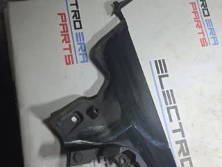 Дождевик, ориг. номер 1081676-00-H, Tesla Model 3 рест