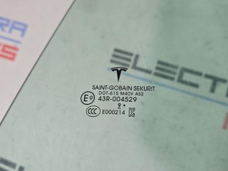 стекло двери задней левой, ориг. номер 43R-004529, DOT-615M40VAS2, Tesla Model 3 2017-2021