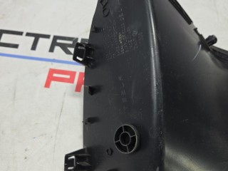 накладка заднего фонаря правая, ориг. номер 1784320-00-D, Tesla Model 3 2 2024-2026