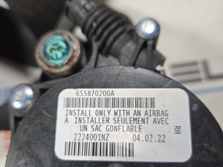Ремень безопасности правый, ориг. номер 1081279-01-H, Tesla Model 3 рест
