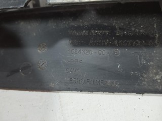 накладка боковая на сиденье передняя правая, Tesla Model 3 2017-2021