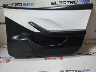 обшивка двери передней правой, Tesla Model 3 2 2024-2026