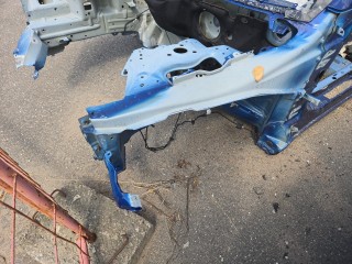 четверть передняя левая Tesla Model 3 2 2024-2026