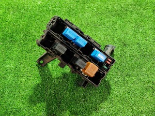 Блок предохранителей Nissan Navara 2010-2015