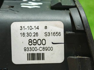 Блок кнопок, ориг. номер 93300-C8900, Hyundai i20 2014-2018