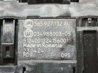 Блок кнопок, ориг. номер 565927132AK, Skoda Karoq 2021-2026