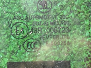 Стекло кузовное боковое правое, ориг. номер 43R006723, Skoda Roomster 2010-2015