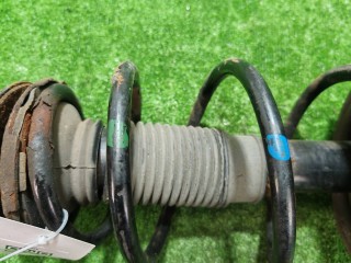 Стойка передняя левая, Toyota Previa 2003-2006