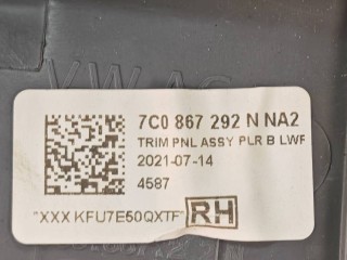 Обшивка стойки центральной правой, ориг. номер 7C0867292, Volkswagen Crafter 2016-2026