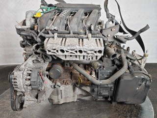 Двигатель, ориг. номер K4J711, Renault Clio 2001-2003