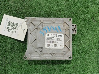 Блок управления двигателем Opel Astra 1998-2009, 55571558