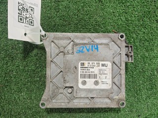 Блок управления двигателем Opel Astra 1998-2009, 55571558