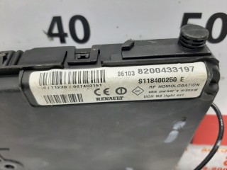 Блок комфорта, ориг. номер 8200433197, S118400250E, Renault Scenic 2003-2006