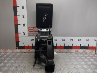 Подлокотник, ориг. номер 5M0864251A, Volkswagen Golf Plus 2005-2009