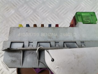 Блок предохранителей, ориг. номер 46558759, Alfa Romeo 147 2000-2004