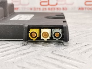 Усилитель антенны, ориг. номер 8P0035225, Audi A3 2000-2003
